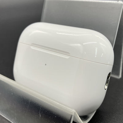 【中古】MagSafe充電ケース(USB-C)付きAirPods Pro(第2世代) MTJV3JA【秋葉原】