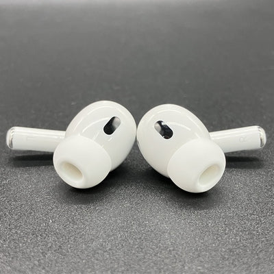 【中古】MagSafe充電ケース(USB-C)付きAirPods Pro(第2世代) MTJV3JA【秋葉原】