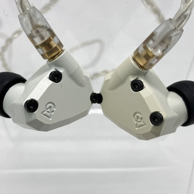 【中古】ANDROMEDA CK Holliday white【秋葉原】