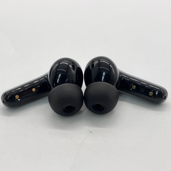 【中古】Air Pro 4 - Black【秋葉原】