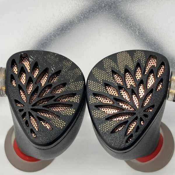 【中古】Yu Xuan Ji (魚玄機) 3.5mm シングルエンド【秋葉原】