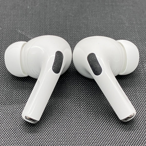 【中古】MagSafe充電ケース(USB-C)付きAirPods Pro(第2世代) MTJV3JA【名古屋】