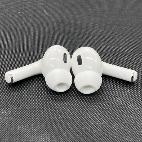 Apple 【中古】MagSafe充電ケース(USB-C)付きAirPods Pro(第2世代