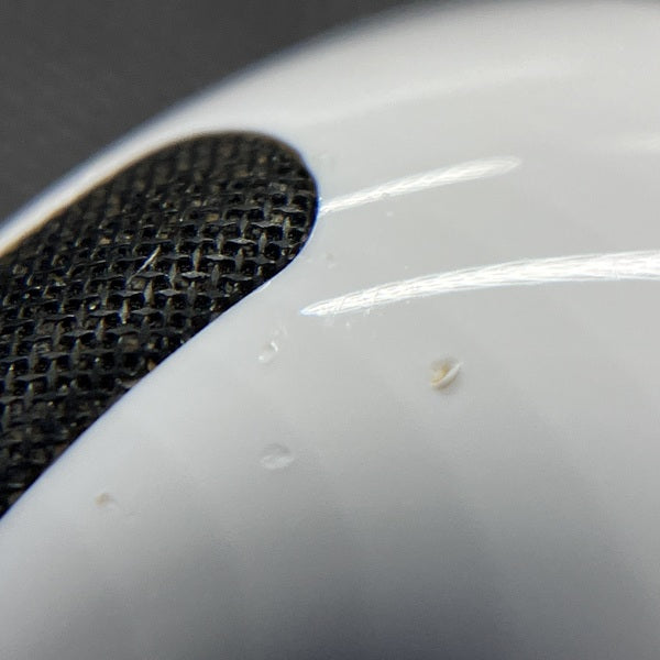 【中古】AirPods Pro (第2世代) MQD83J/A【日本橋】