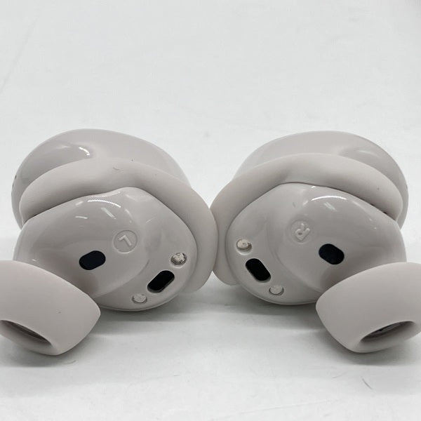 【中古】QuietComfort Earbuds White Smoke【日本橋】