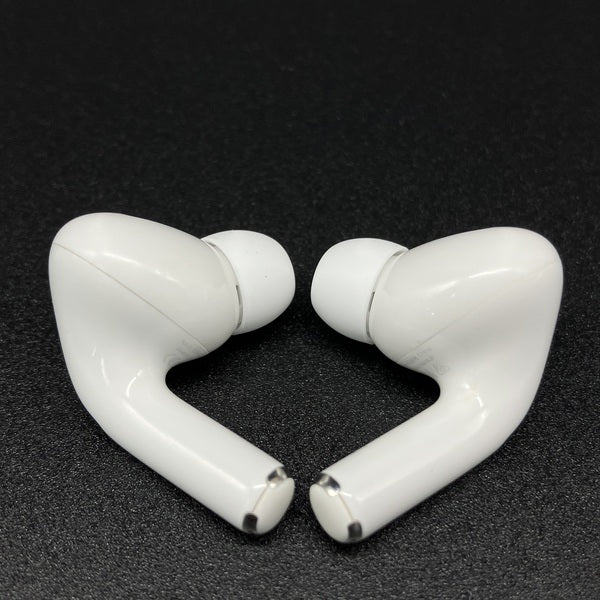 【中古】MagSafe充電ケース(USB-C)付きAirPods Pro(第2世代) MTJV3JA【秋葉原】