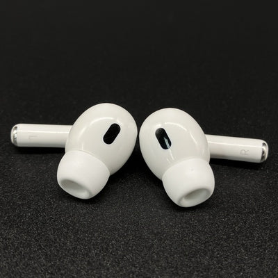 【中古】MagSafe充電ケース(USB-C)付きAirPods Pro(第2世代) MTJV3JA【秋葉原】