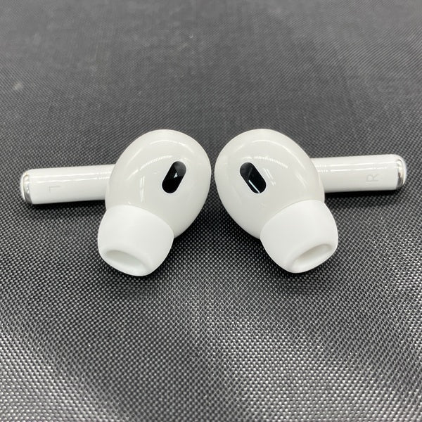 【中古】AirPods Pro (第2世代) MQD83J/A【秋葉原】