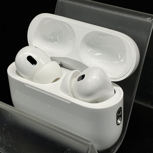 【中古】MagSafe充電ケース(USB-C)付きAirPods Pro(第2世代) MTJV3JA【秋葉原】