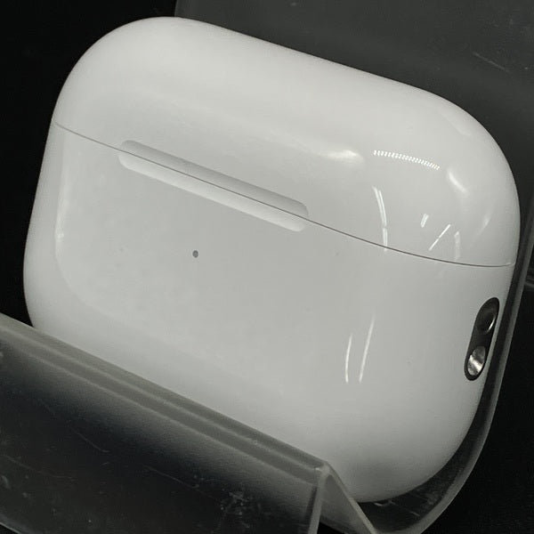 【中古】MagSafe充電ケース(USB-C)付きAirPods Pro(第2世代) MTJV3JA【秋葉原】