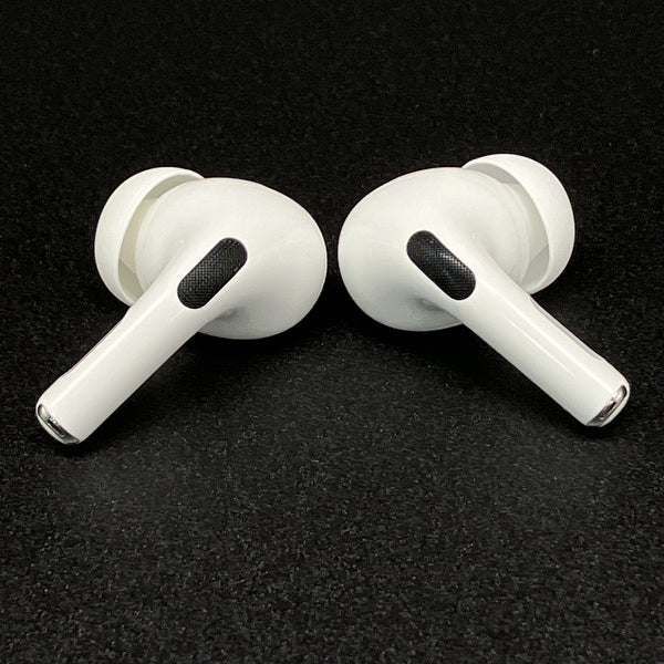 【中古】MagSafe充電ケース(USB-C)付きAirPods Pro(第2世代) MTJV3JA【秋葉原】