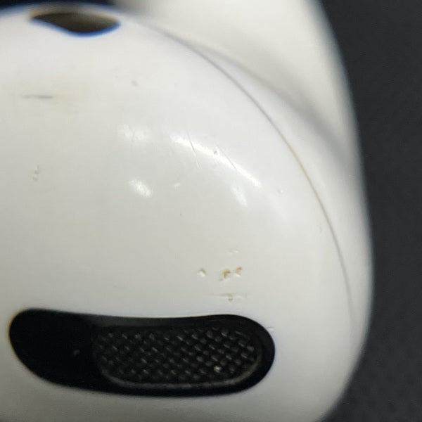 【中古】AirPods Pro MWP22J/A【日本橋】