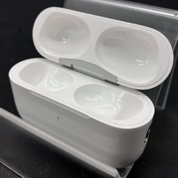【中古】AirPods Pro (第2世代) 充電ケース (Lightning)【秋葉原】