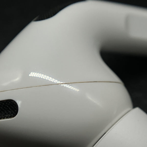 【中古】AirPods Pro (第2世代) MQD83J/A【秋葉原】