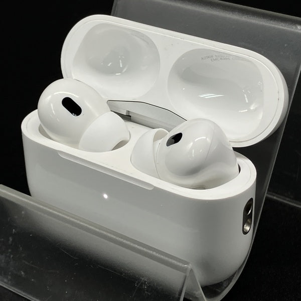 【中古】MagSafe充電ケース(USB-C)付きAirPods Pro(第2世代) MTJV3JA【秋葉原】
