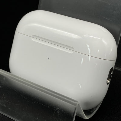 【中古】MagSafe充電ケース(USB-C)付きAirPods Pro(第2世代) MTJV3JA【秋葉原】