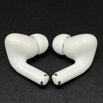 【中古】MagSafe充電ケース(USB-C)付きAirPods Pro(第2世代) MTJV3JA【秋葉原】