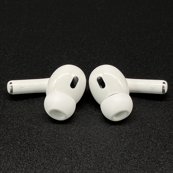 【中古】MagSafe充電ケース(USB-C)付きAirPods Pro(第2世代) MTJV3JA【秋葉原】