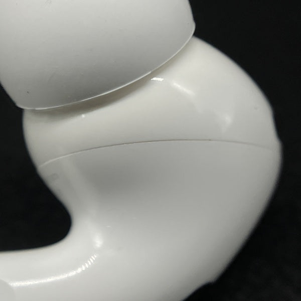 【中古】MagSafe充電ケース(USB-C)付きAirPods Pro(第2世代) MTJV3JA【秋葉原】