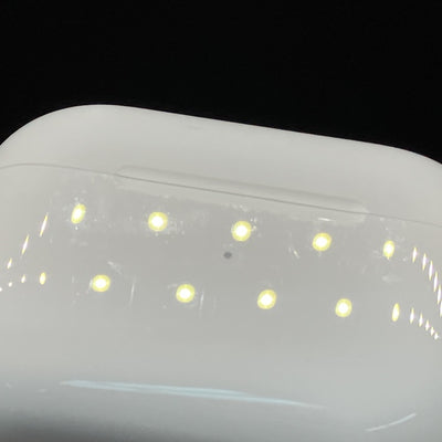 【中古】MagSafe充電ケース(USB-C)付きAirPods Pro(第2世代) MTJV3JA【秋葉原】