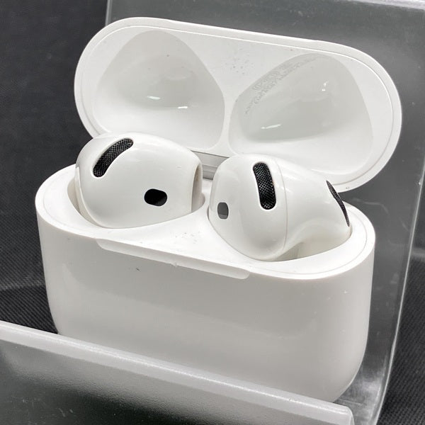 【中古】AirPods 4 MXP93J/A（アクティブノイズキャンセリング搭載）【名古屋】
