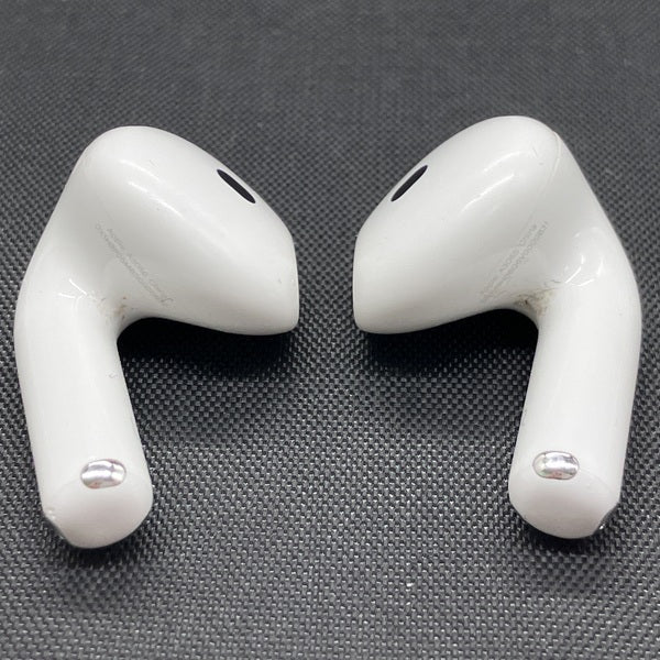 【中古】AirPods 4 MXP93J/A（アクティブノイズキャンセリング搭載）【名古屋】