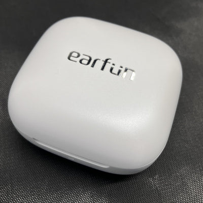 【中古】Air Pro 4i White【秋葉原】