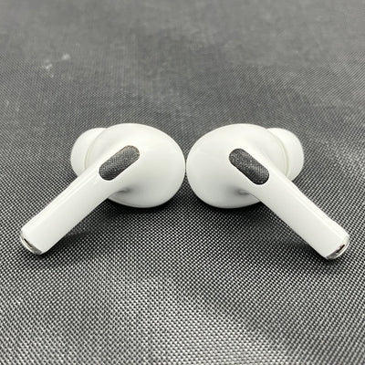 【中古】MagSafe充電ケース(USB-C)付きAirPods Pro(第2世代) MTJV3JA【秋葉原】