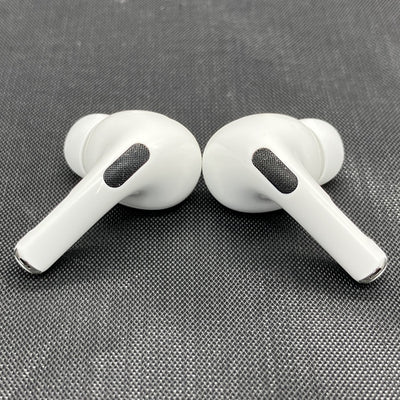 【中古】MagSafe充電ケース(USB-C)付きAirPods Pro(第2世代) MTJV3JA【秋葉原】