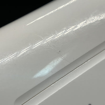 【中古】MagSafe充電ケース(USB-C)付きAirPods Pro(第2世代) MTJV3JA【秋葉原】