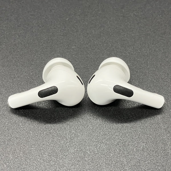 【中古】MagSafe充電ケース(USB-C)付きAirPods Pro(第2世代) MTJV3JA【日本橋】