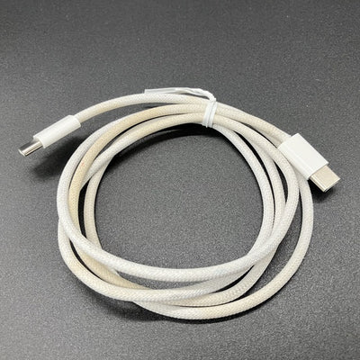 【中古】MagSafe充電ケース(USB-C)付きAirPods Pro(第2世代) MTJV3JA【日本橋】
