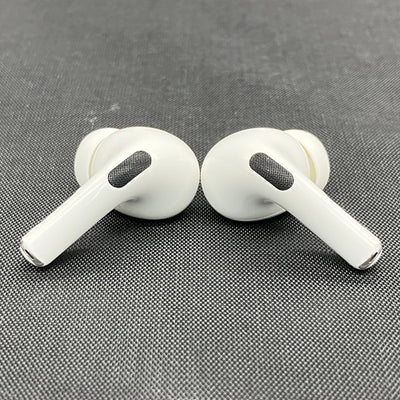【中古】AirPods Pro (第2世代) MQD83J/A【秋葉原】