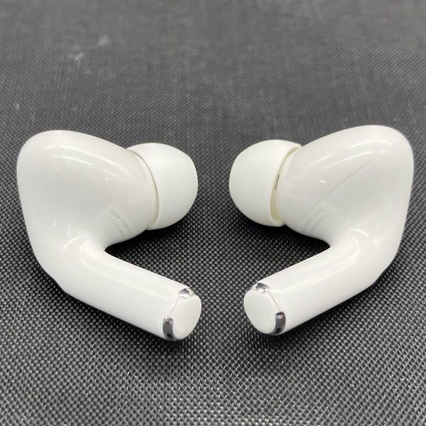 【中古】AirPods Pro (第2世代) MQD83J/A【秋葉原】