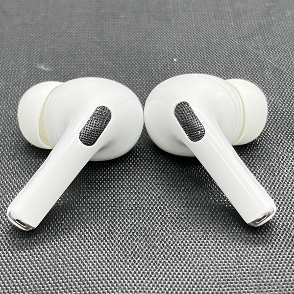 【中古】AirPods Pro (第2世代) MQD83J/A【日本橋】