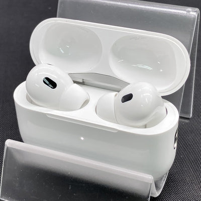 【中古】MagSafe充電ケース(USB-C)付きAirPods Pro(第2世代) MTJV3JA【日本橋】