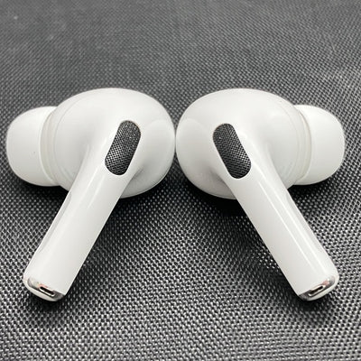 【中古】MagSafe充電ケース(USB-C)付きAirPods Pro(第2世代) MTJV3JA【日本橋】