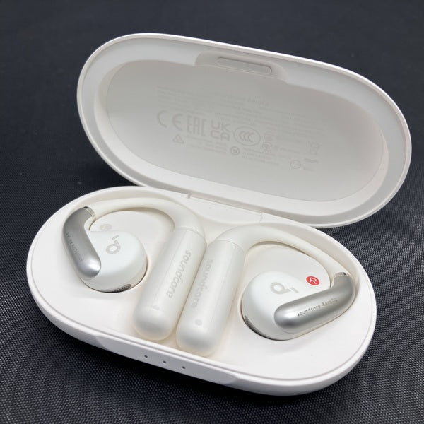 【中古】Soundcore AeroFit ホワイト 【A3872N21】【秋葉原】