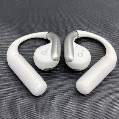 【中古】Soundcore AeroFit ホワイト 【A3872N21】【秋葉原】
