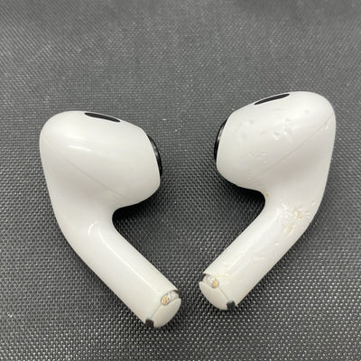 【中古】AirPods Pro (第2世代) MQD83J/A【日本橋】