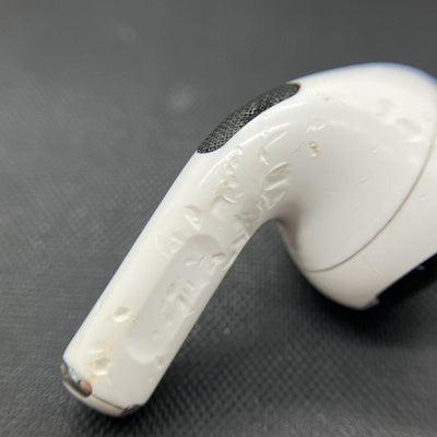 【中古】AirPods Pro (第2世代) MQD83J/A【日本橋】