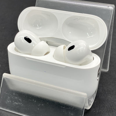 【中古】MagSafe充電ケース(USB-C)付きAirPods Pro(第2世代) MTJV3JA【秋葉原】