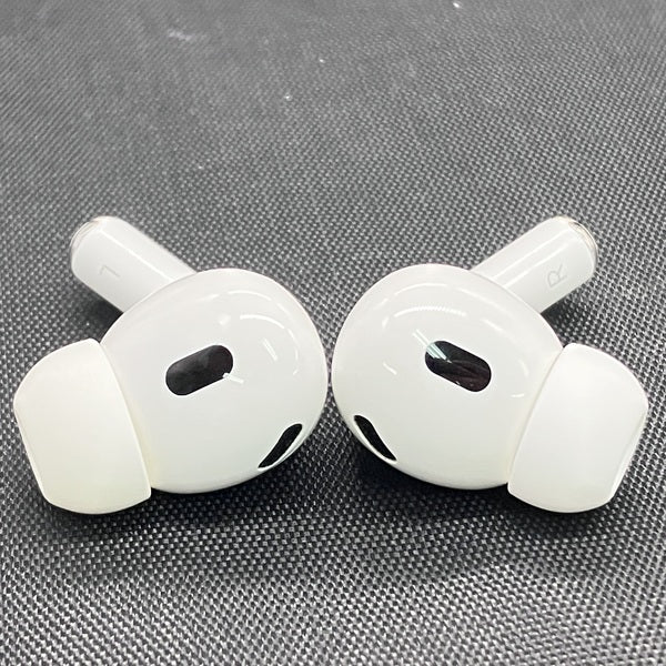 【中古】AirPods Pro (第2世代) MQD83J/A【日本橋】