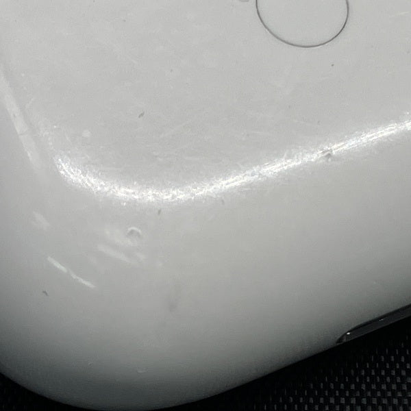 【中古】AirPods Lightning 充電ケース (第3世代)【秋葉原】