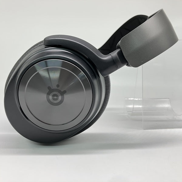 【中古】Arctis Nova Pro 【61527J】【秋葉原】