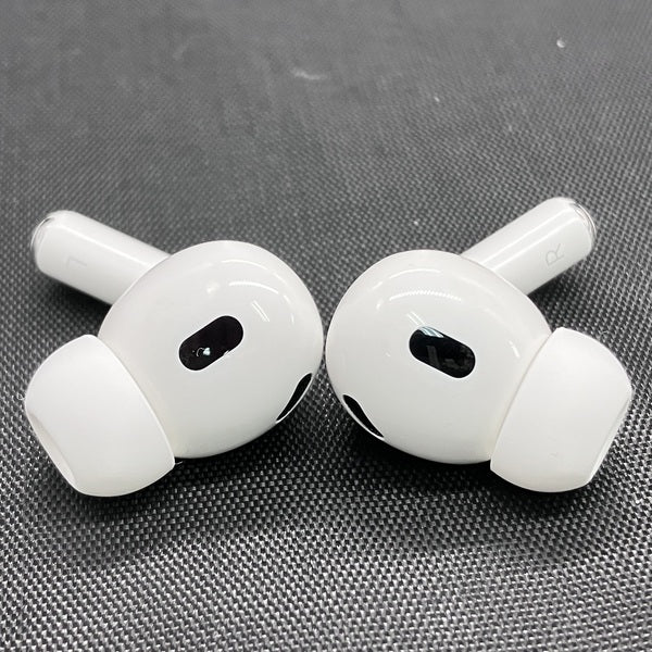 【中古】AirPods Pro (第2世代) MQD83J/A【日本橋】