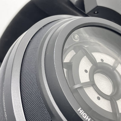 【中古】HD 820（ケーブル欠品）【秋葉原】
