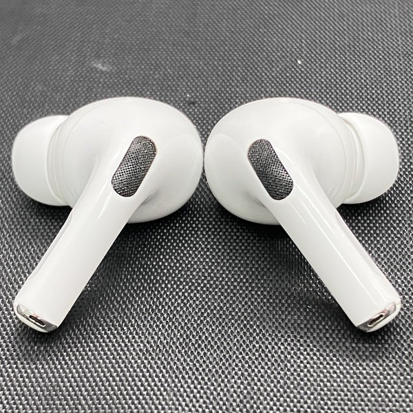 【中古】AirPods Pro (第2世代) MQD83J/A【日本橋】