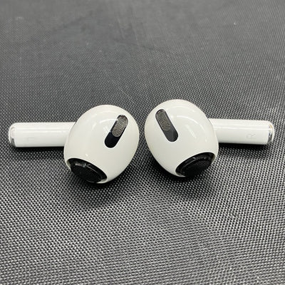 【中古】AirPods Pro MWP22J/A【秋葉原】