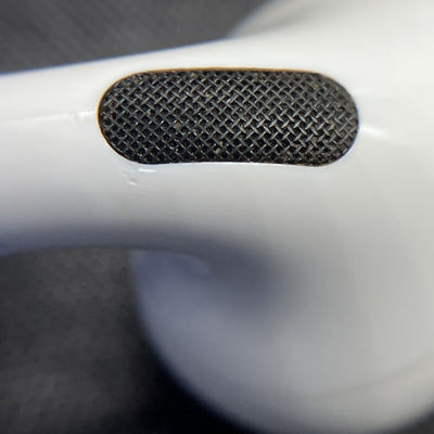 【中古】AirPods Pro MWP22J/A【秋葉原】